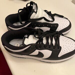 Nike Dunk Low Panda